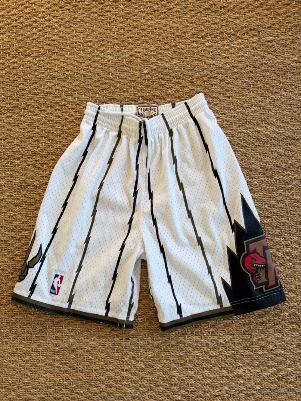 Mitchell & Ness White Hardwood Classics NBA Shorts with Navy & Red Logo